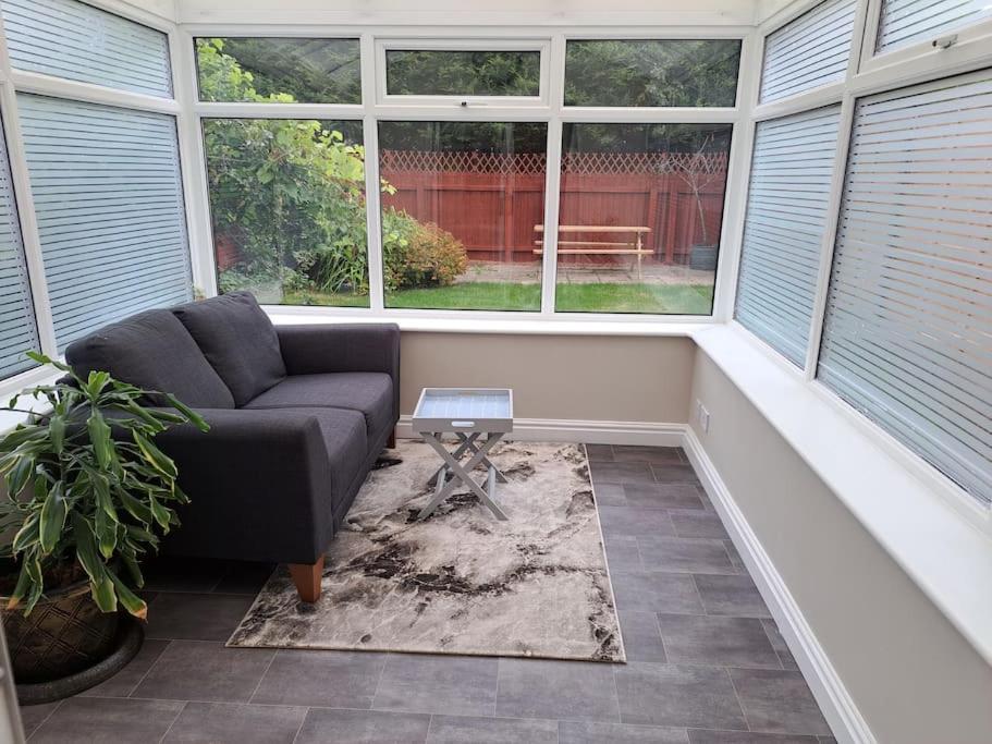 Modern Living In Hull Villa Kingston upon Hull Exterior photo